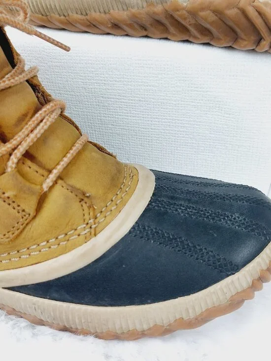 Sorel Women's Chestnut Tan Black Out N About Plus Ankle Rain Duck Boots Size 8.5 - Picture 6 of 10